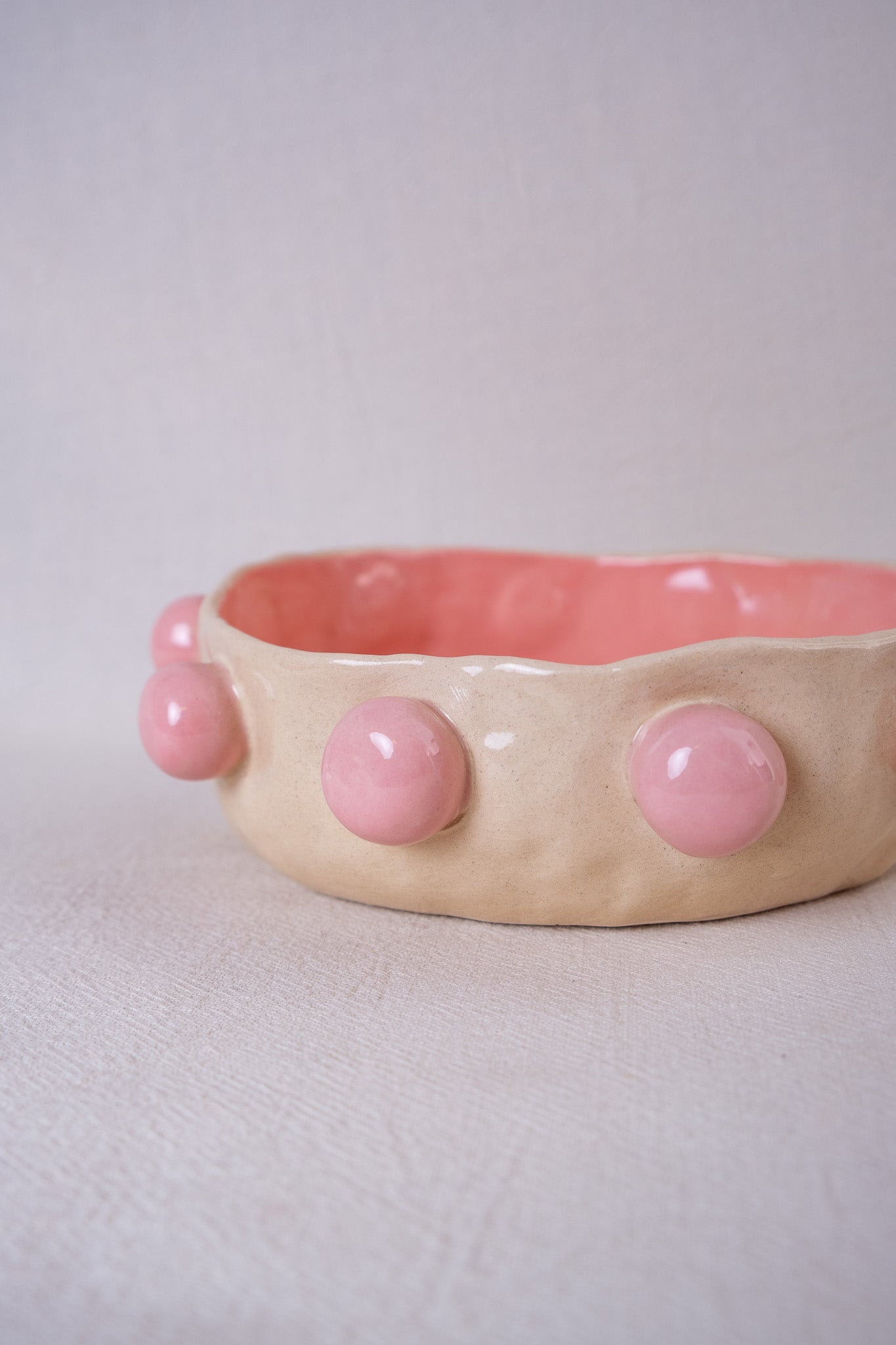 Bowl pink balls