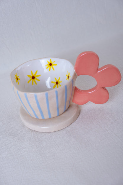 Spring mug with sunflowers