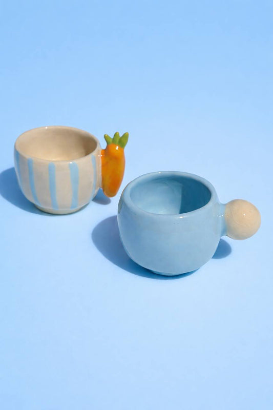 Conjunto de chávenas entre riscas e pom-pom - azul bebé